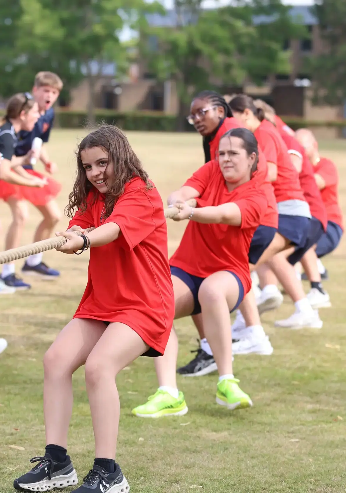 Tug of war game