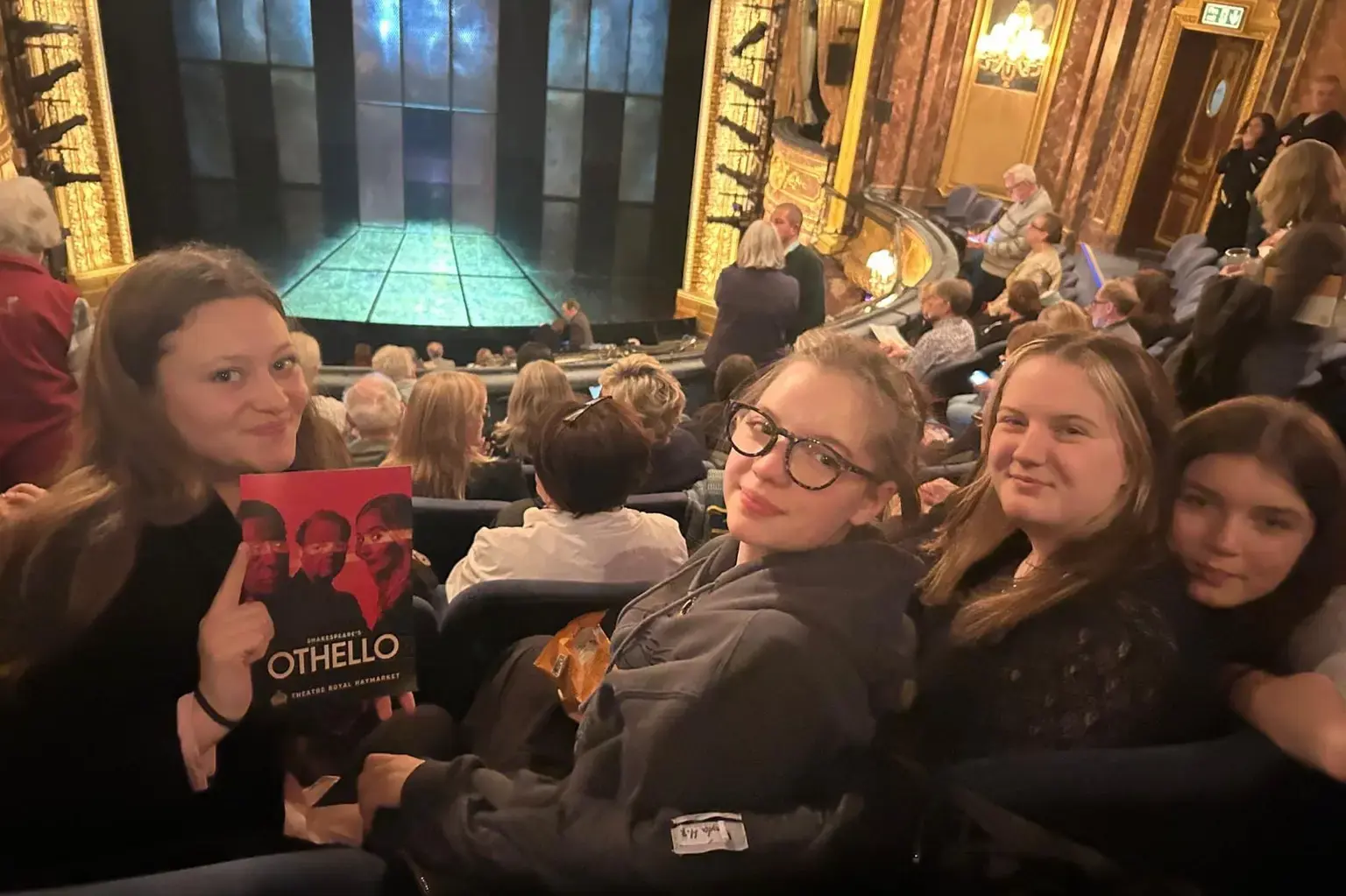 Leighton Park Drama Students see Othello on Stage
